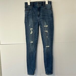 Women’s Abercrombie & Fitch Simone high rise super skinny distressed. Sz 25 Os
